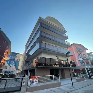 Woody Penthouse Sea View - Agenzia Cocal Caorle